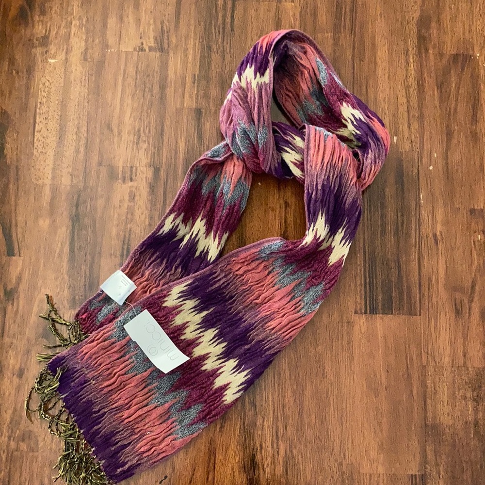 Minicci Multicolored Fashion Scarf with Tassles One Soft Stretch Size NWT